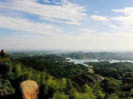 眺望郎川.jpg